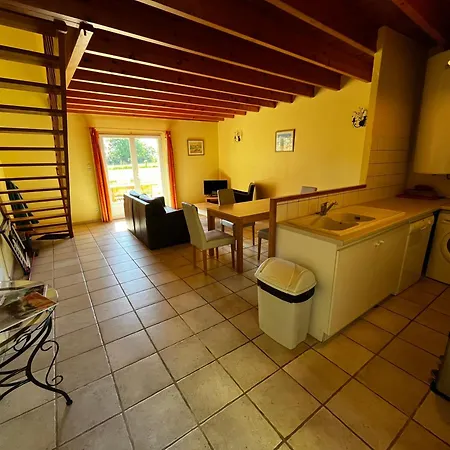 Grand Au Calme Avec Piscine Chauffée Casa vacanze