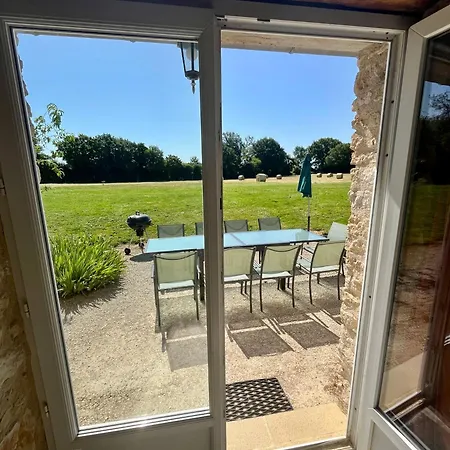Casa vacanze Grand Au Calme Avec Piscine Chauffée
