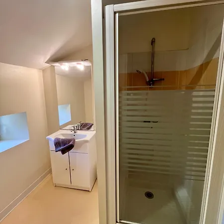 Casa vacanze Grand Au Calme Avec Piscine Chauffée Saint-Vincent-la-Châtre